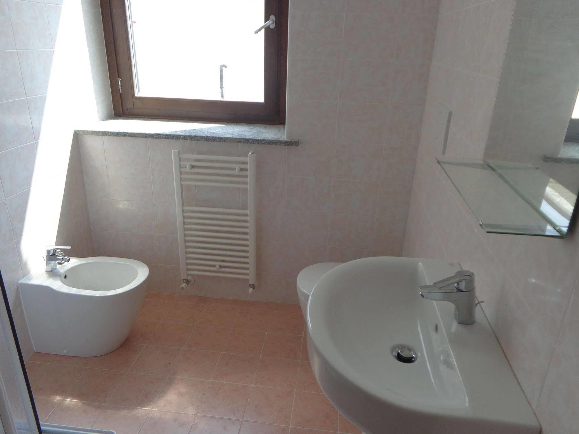 Fagnano Olona La Corte B&B المظهر الخارجي الصورة